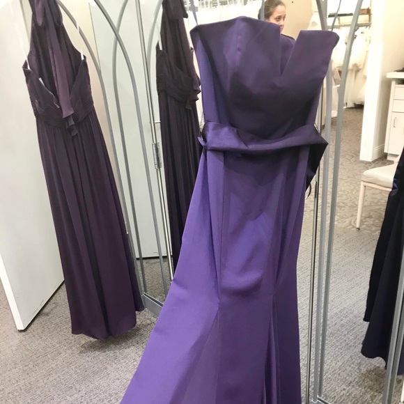 VERA WANG Bridesmaid Dress NEVER WORN OR ALTERED - Picture 3 of 7